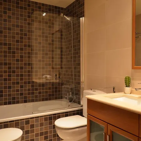 Flatselect Decanelas Portonovo