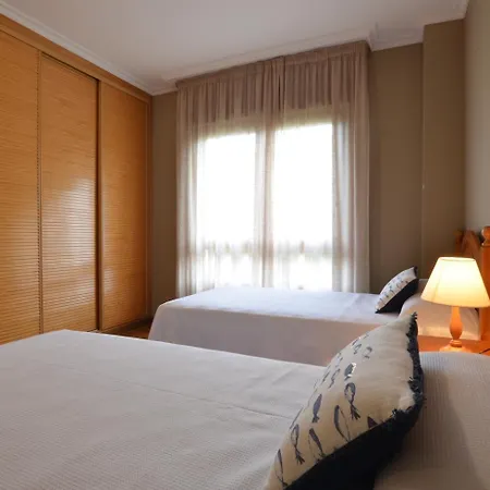 Flatselect Decanelas Portonovo